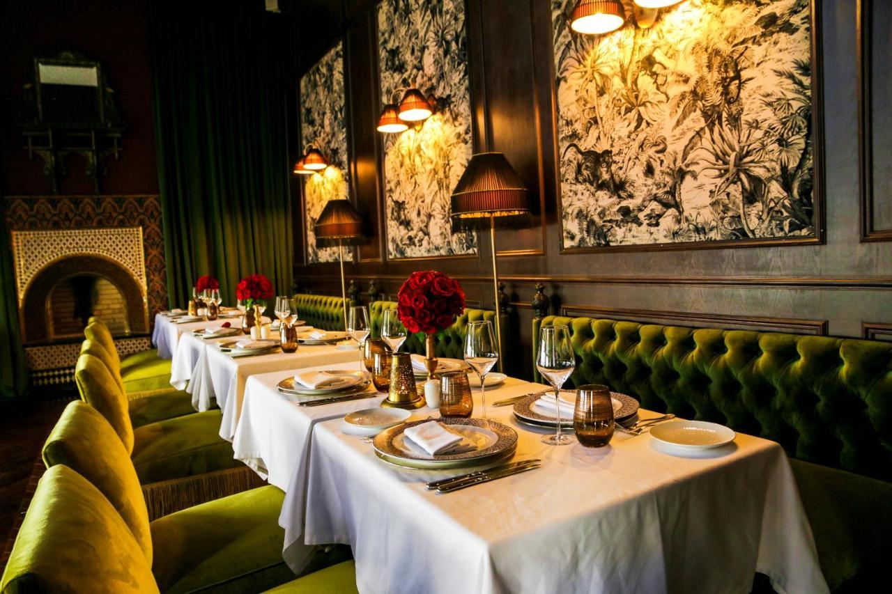 - Relais & Chateaux Riad