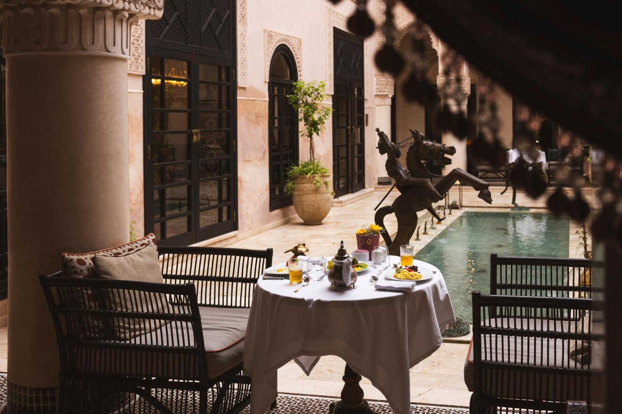 - Relais & Chateaux 5*